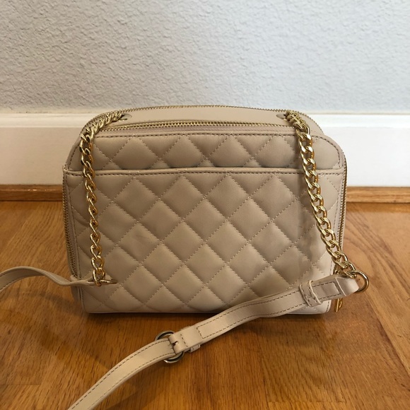 Love Moschino Cream Shoulder Bag - Picture 3 of 8